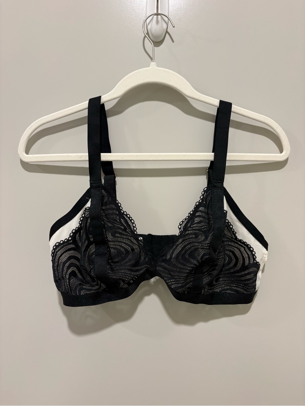 Black Lace Bralette - Women Intimates & Sleepwear